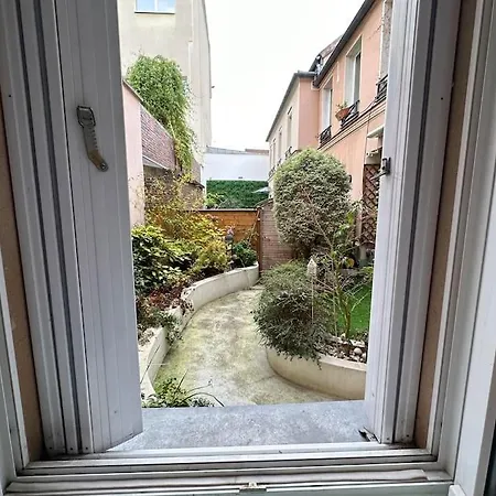 Appartement Studio Avec Terrasse *