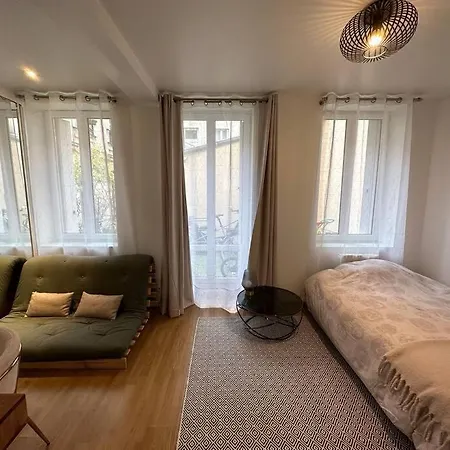 Studio Avec Terrasse
